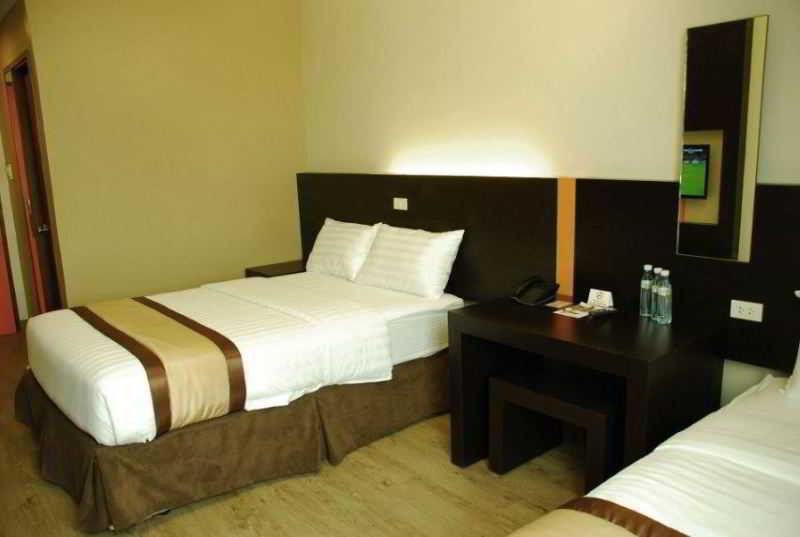 Cuarto Hotels Cebú Exterior foto