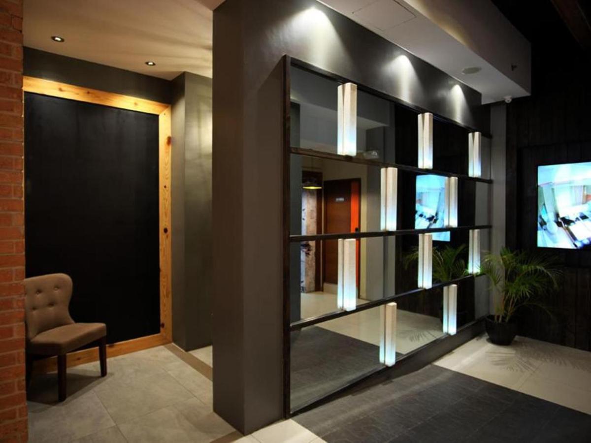 Cuarto Hotels Cebú Exterior foto